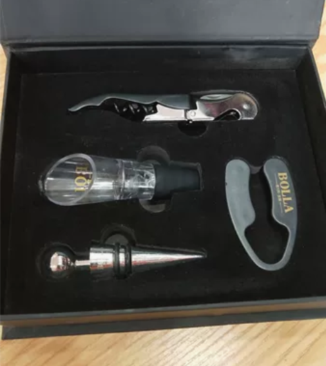 开瓶器四件套… 1，酒刀 2，倒酒器 3，...