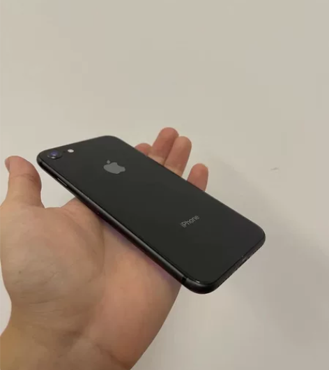 苹果iphone 8 64g，成色95新，...