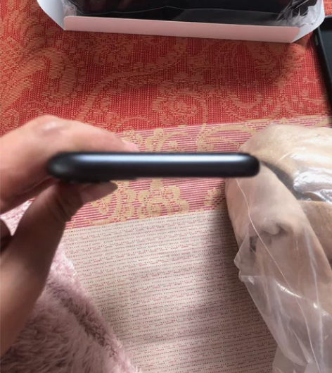 个人女士一手机，苹果11，64G，因更换新...
