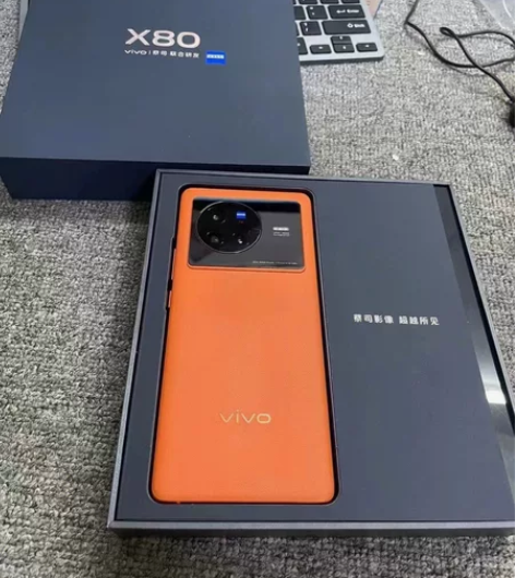 vivo X80 8+256旅程 激活三个...