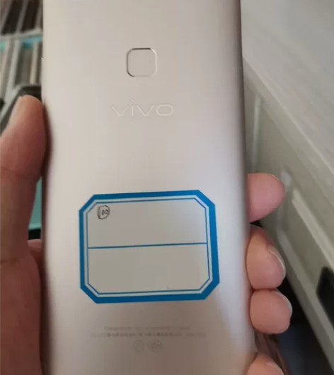 vivoX20,4+64G,开机屏好,可正...