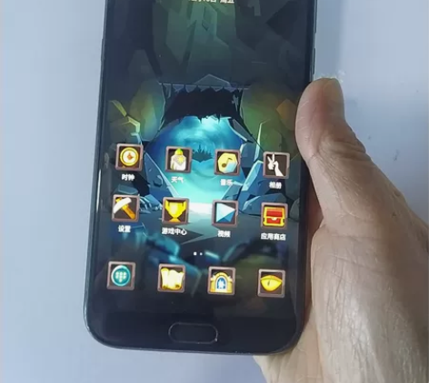 黑鲨游戏手机，无维修，运行8G存储128G...