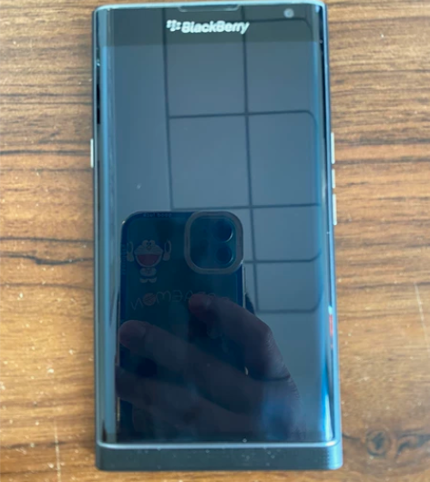 黑莓priv键盘可以滑动控制，2k屏幕，滑...