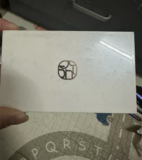 40块钱3样欧束眼影，眉笔，眼线笔 余量如...