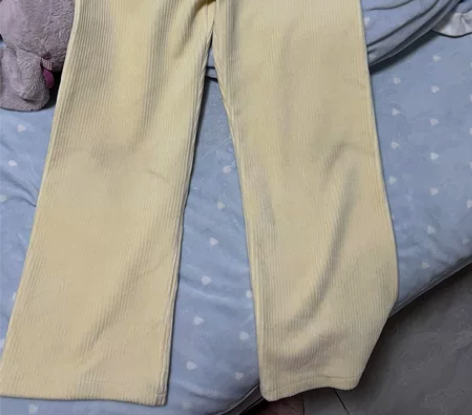 包邮 米黄色加绒厚实灯芯绒阔腿裤 买来试了...