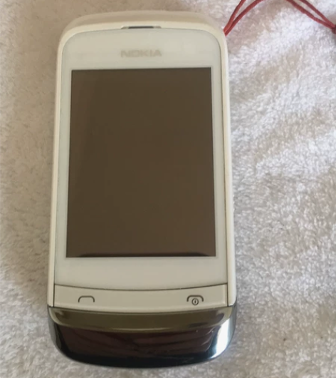 诺基亚手机二手的卖出不退 感兴趣的话点“我...