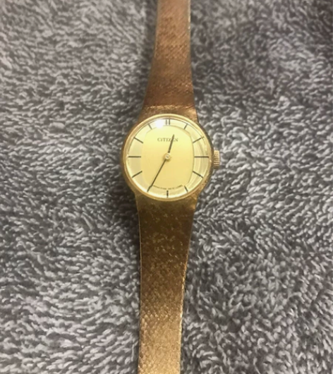 citizen西铁城机械女金表 感兴趣的话...