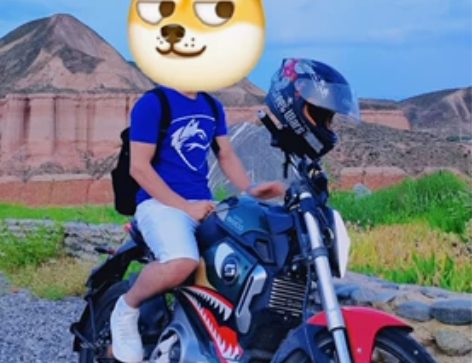 帅气的Soco电动摩托车: SOCO速珂鲨...