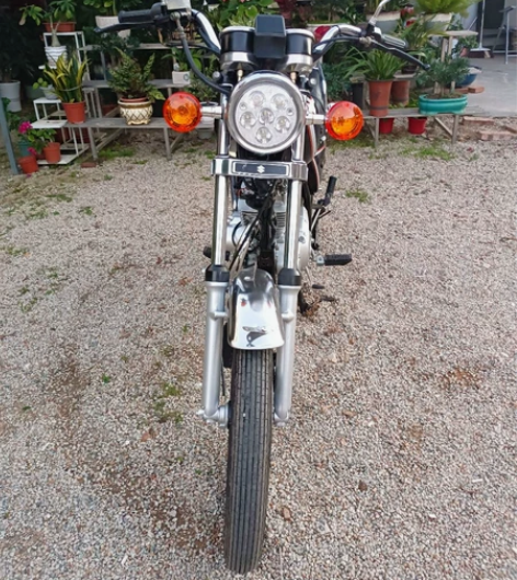 原装进口铃木GN125经典太子摩托车，二手...