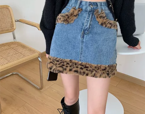 豹纹包臀裙辣妹性感绒毛锁边短裙2022春秋...