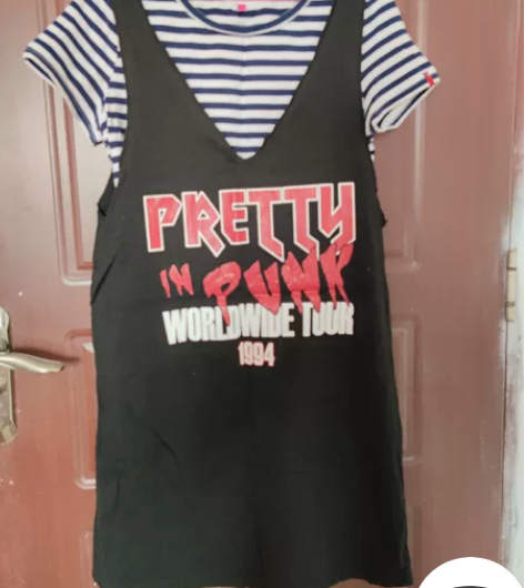 两件套连衣裙，休闲运动风 160号，95新