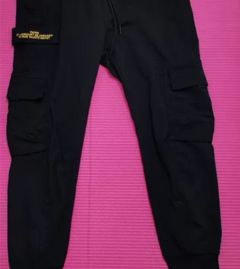 男士卫裤线下店买的忘记多少钱了正常厚度 感...