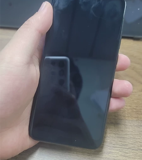 荣耀10  6+64g内存   以前用手机...