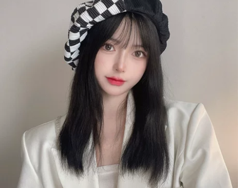 【狂欢价】2021年新款棋盘格子贝雷帽女时...