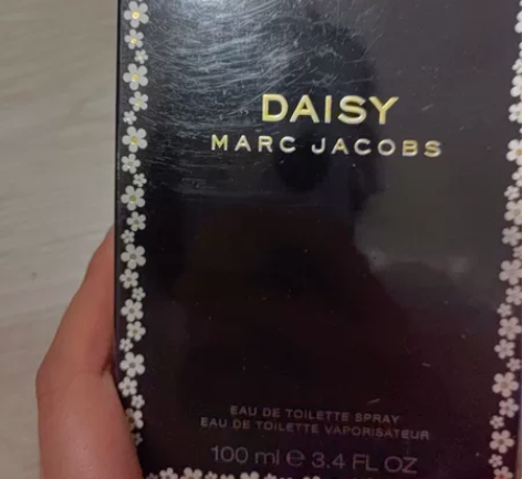 Marc Jacobs Daisy 莫杰小...