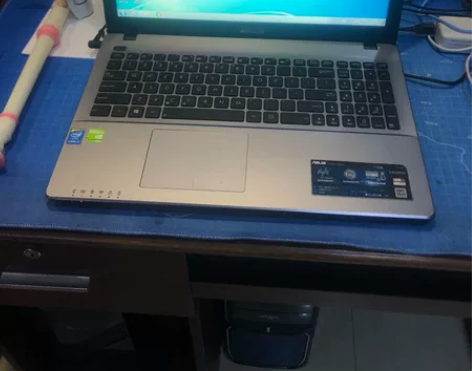 华硕x550l笔记本 九成新，很少使用四代...