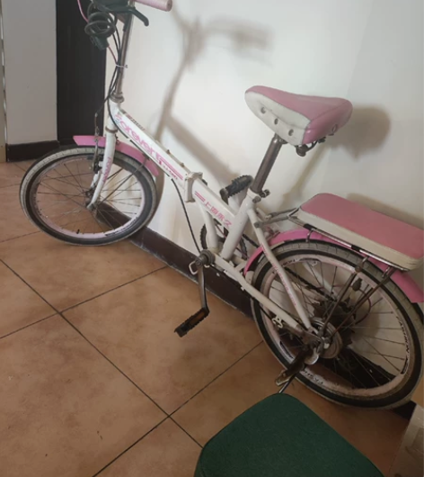 因换车所以便宜出二手自行车，120元，带锁...