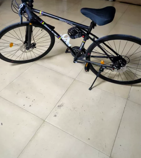 公路自行车40刀的因工作原因急于出售，到手...