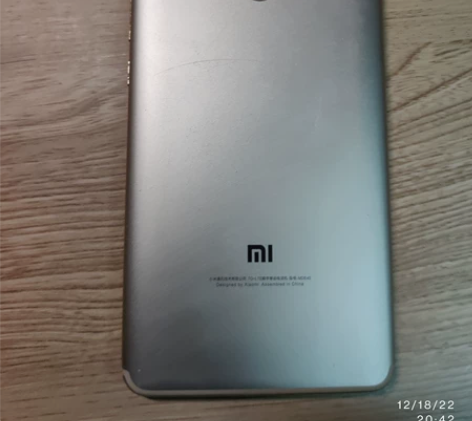 小米max2， 4+32， 金色， 伊拉克...