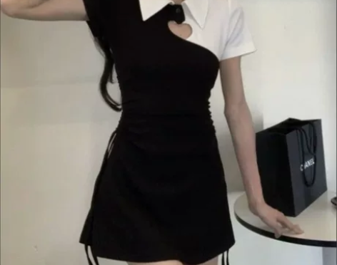 松本丧丧家裙子，性感风，本人太瘦不太撑得起...
