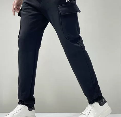 闲置MLB男士加绒工装裤 感兴趣的话点“我...