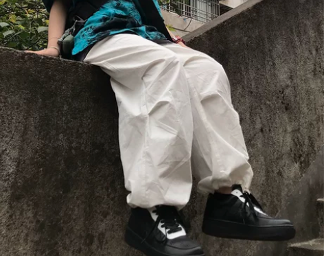 裤子女春秋韩版ins复古白色休闲裤宽松高腰...