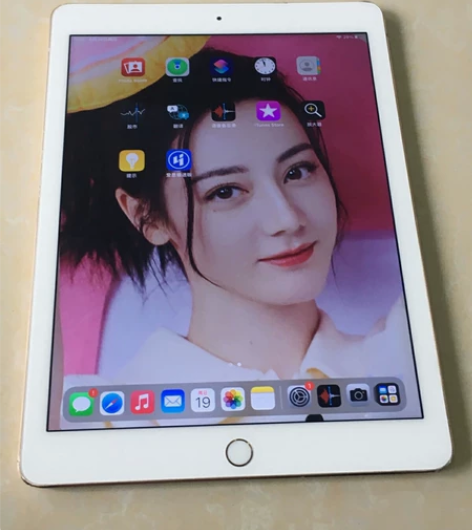 ipad6 air2 64g  有指纹功能...