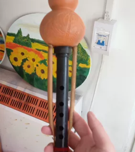 葫芦丝 适用人群：儿童 成人 材质：仿木 ...