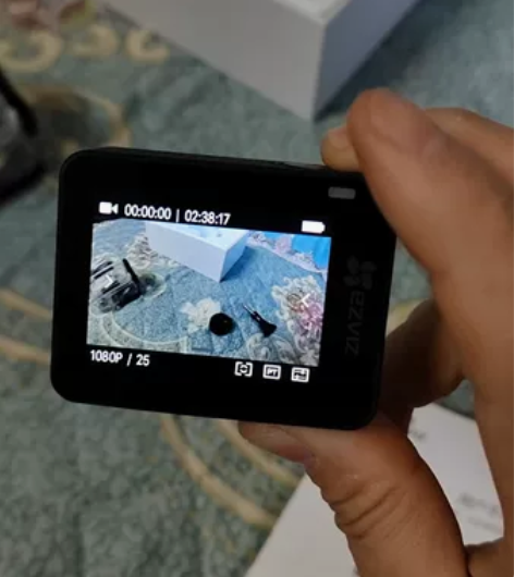 出一台萤石s2运动相机，相机几乎全新，配件...