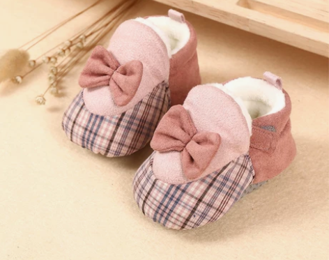 【跨年狂欢】婴儿冬季软底鞋 婴幼儿女宝宝小...