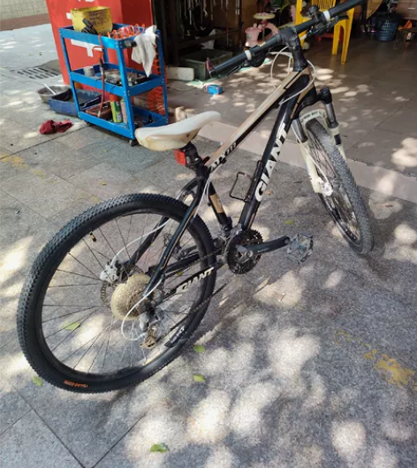 二手捷安特atx777成人通用男女山地公路...