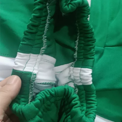 校服150码买大了全新50包邮 感兴趣的话...