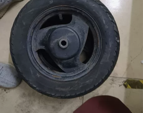 飞鹰RSZ100  前后轮毂 带胎 带后刹...