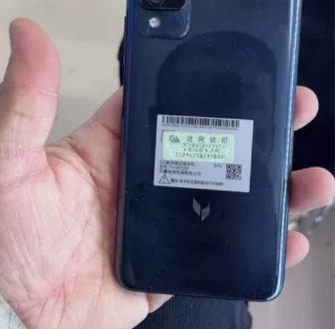 华为麦芒10 感兴趣的话点“我想要”和我私...