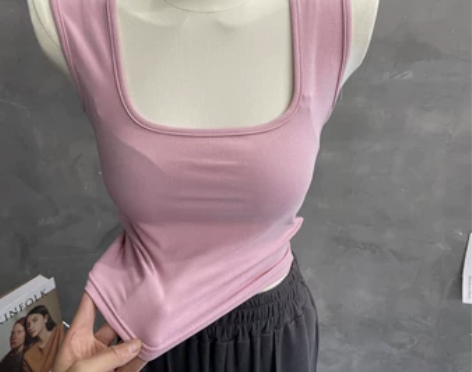 高品质～低胸方领无袖背心女宽肩带紧身打底衫...