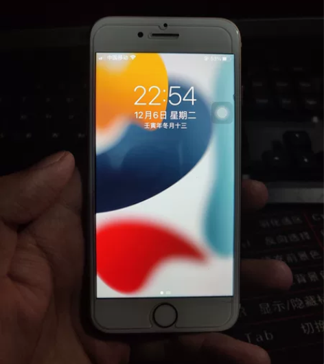 苹果8  国行64g  还有12台。成色9...