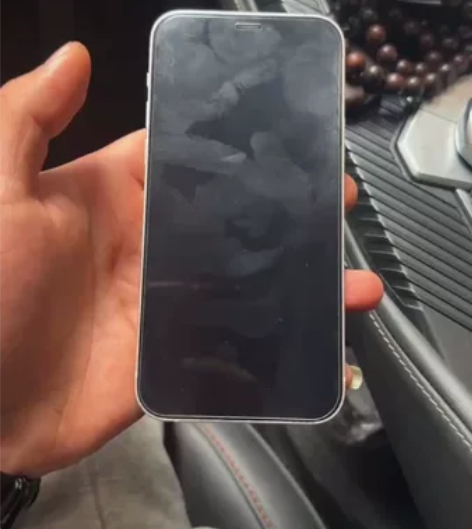 苹果12自用,国行128g,刚出没多久买的...