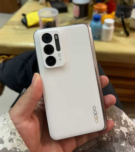 出售一台，自用oppo find n 白色...