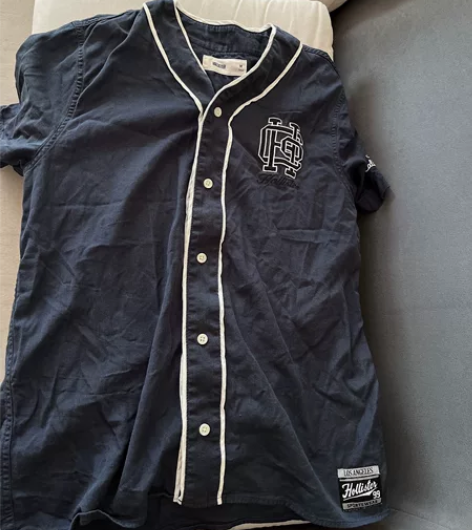 Hollister2022秋季新品时尚Lo...