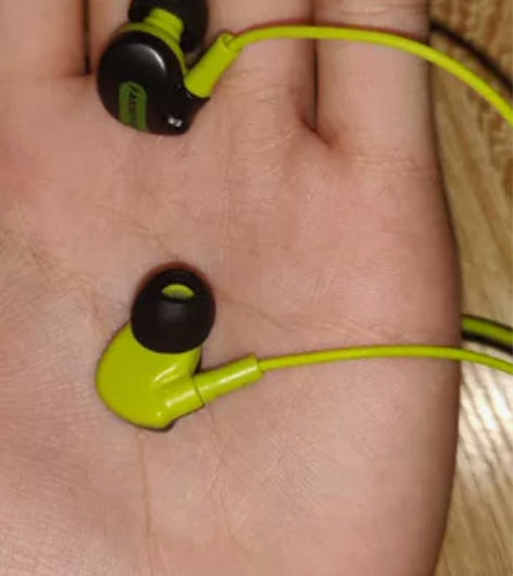 一加7pro耳机    今年三月份买的  ...