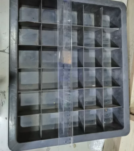 格子零件盒两个尺寸照片上有 感兴趣的话点“...