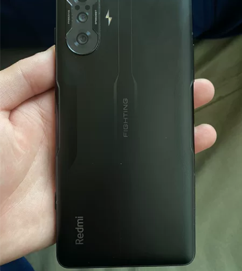 红米k40游戏增强版，消防员一手不经常使用...
