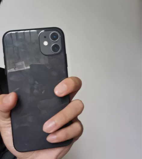 自用iPhone 11苹果11国行正品 自...