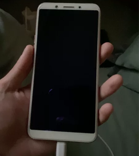 OppoA83，4+32，包邮 感兴趣的话...