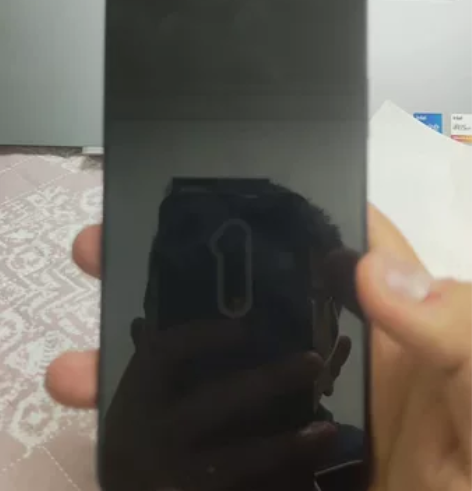 出一部荣耀x20se 父母在华为线下店19...