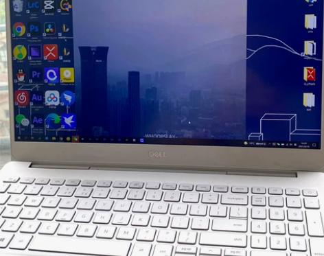 戴尔DELL 灵越7591 配置如下：15...