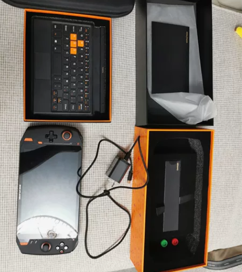 onexplayer壹号本掌机。i7-11...