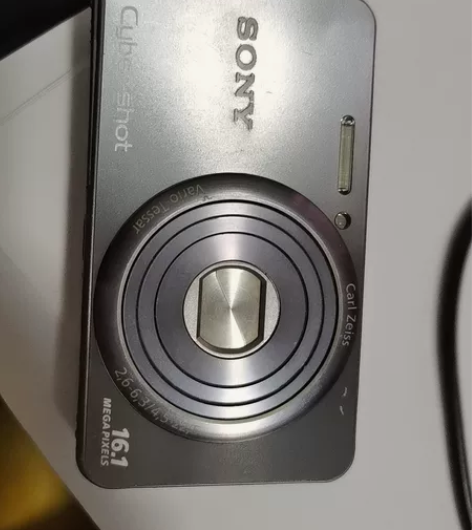 索尼w570 充电器丢了，暂时无法开机，介...