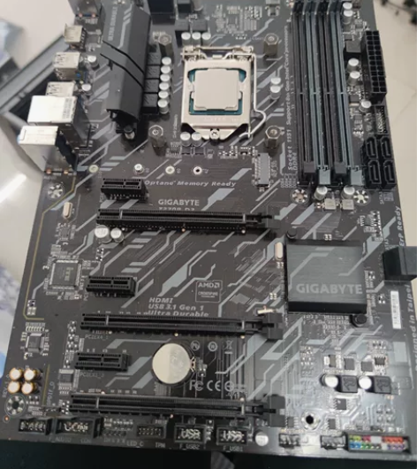 I5-9400F+技嘉Z370主板！ 功能...
