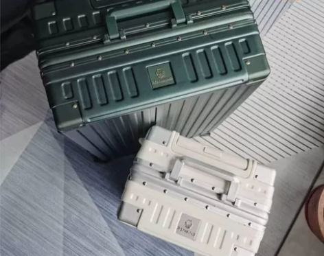 铝框拉杆箱万向轮女密码箱子旅行箱包pc行李...